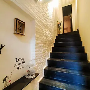 https://casa-ardesia.it-tuscanyhotel.com