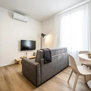 https://emilia-suite-young.emilia-romagnahotels.net